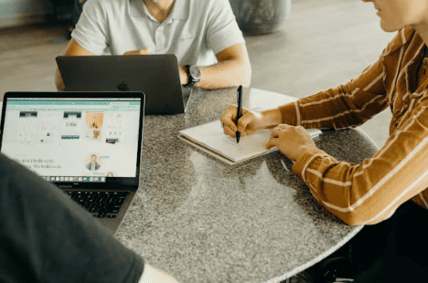 CloneNer vs. HubSpot Native Cloning: Which Option Is Better for Scaling CRM Operations?