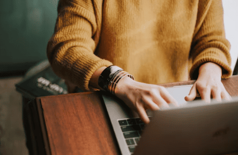 Top Free CRMs for Small Businesses: Strengthen Customer Relations