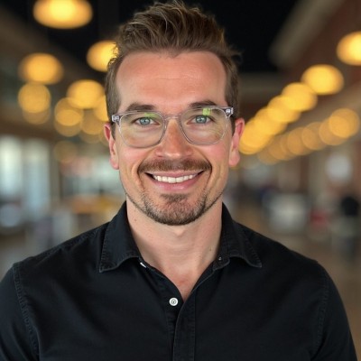  Chief Idea Officer