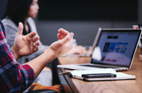 HubSpot Bundles: How to Stop Adding Line Items by Hand